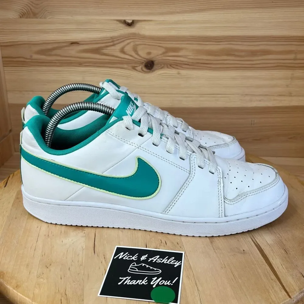 Nike Backboard II White Leather Causual Atheltic Shies Womens Size 9.5